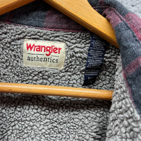 Vtg Wrangler Authentics Red Black Flannel Jacket Outdoor Men Sz Med Outdoor - Picture 4 of 9